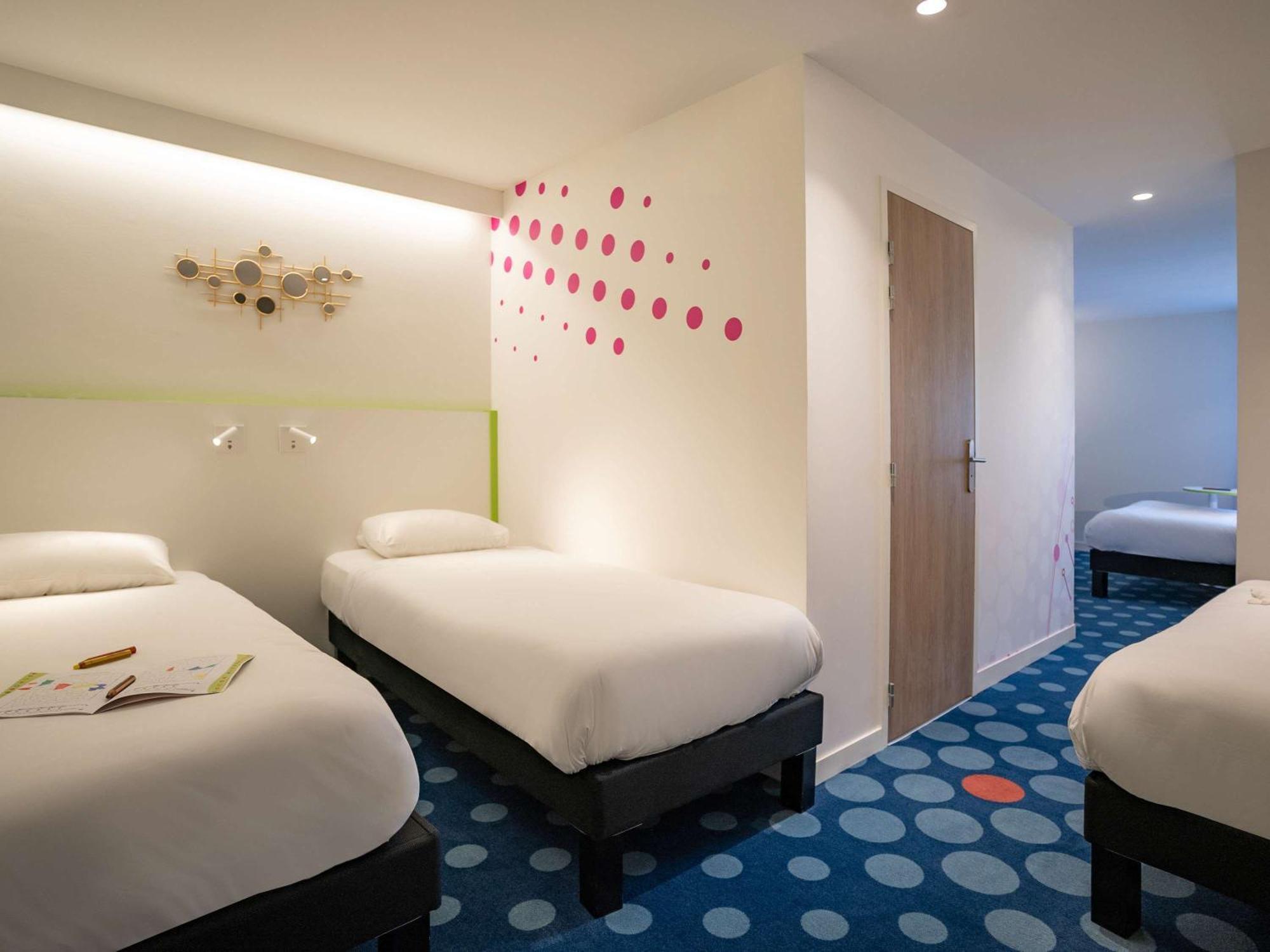 Ibis Styles Fougeres Hotel Beaucé Exterior foto
